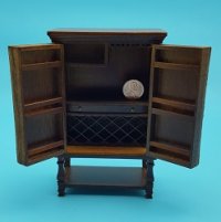 Chateauroux Bar Cabinet