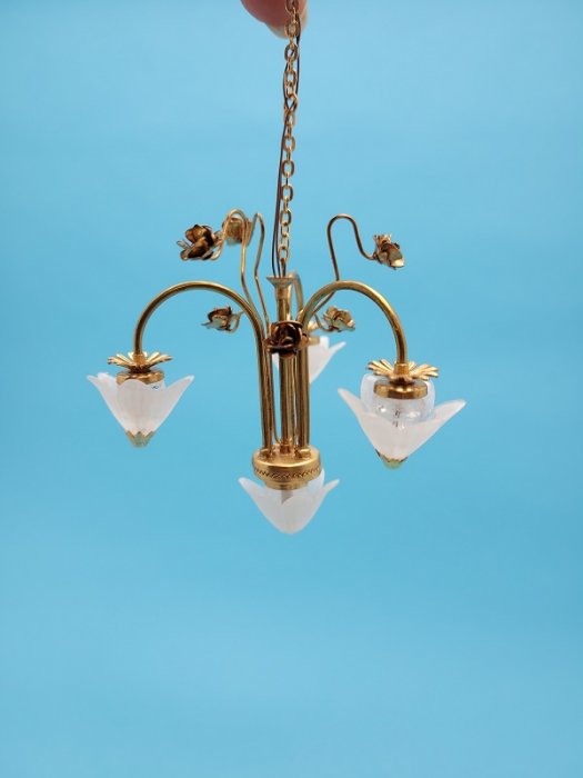 4-Lite Brass Chandelier, Froste - Click Image to Close